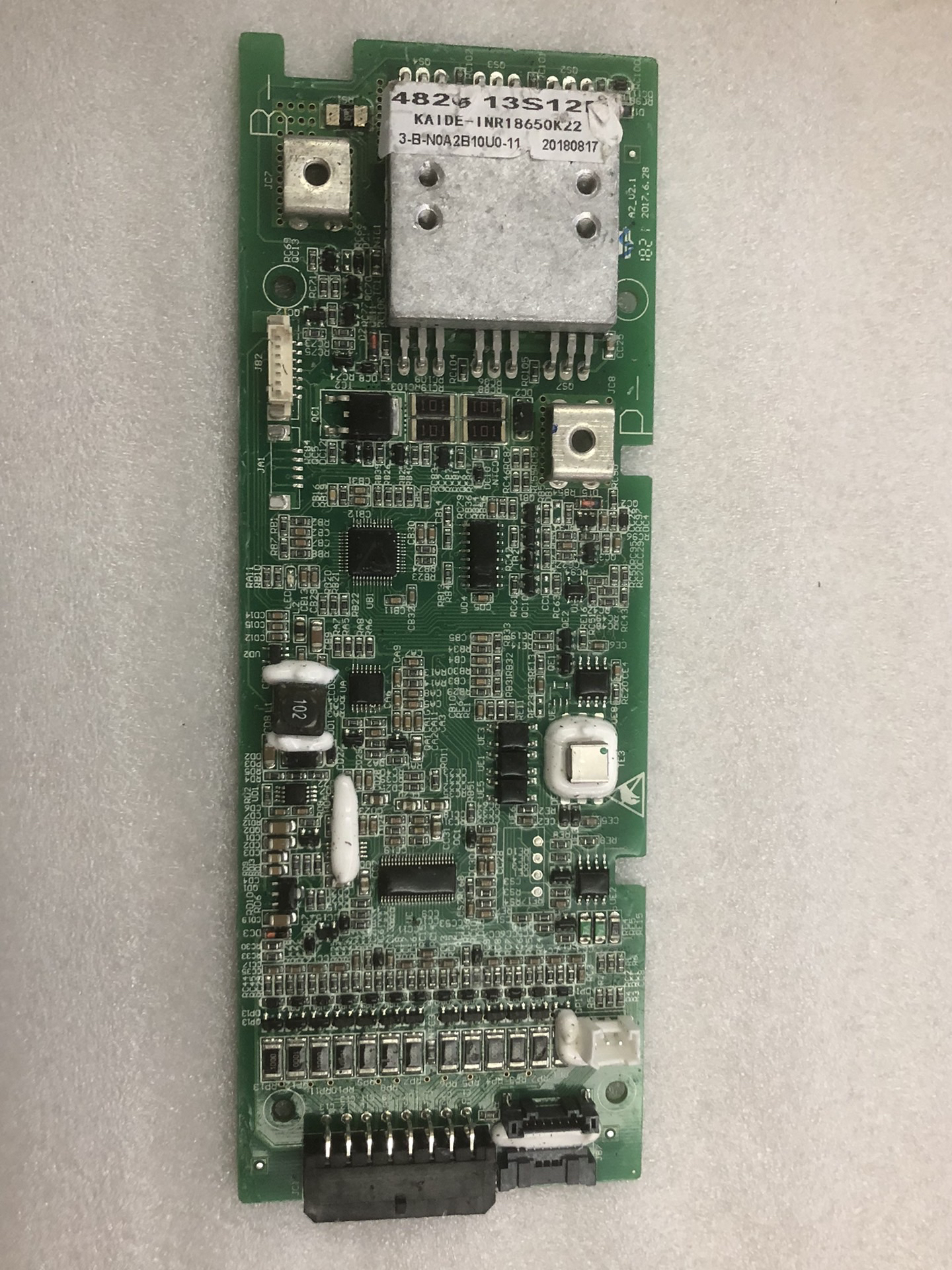 CU1/CU2系列锂电池保护板48V26A/32A/15A