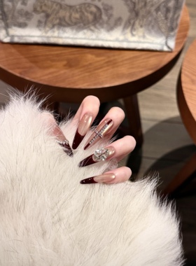 纯手工穿戴甲圣诞新年氛围感辣妹高级爆闪猫眼碎钻红色可拆卸美甲