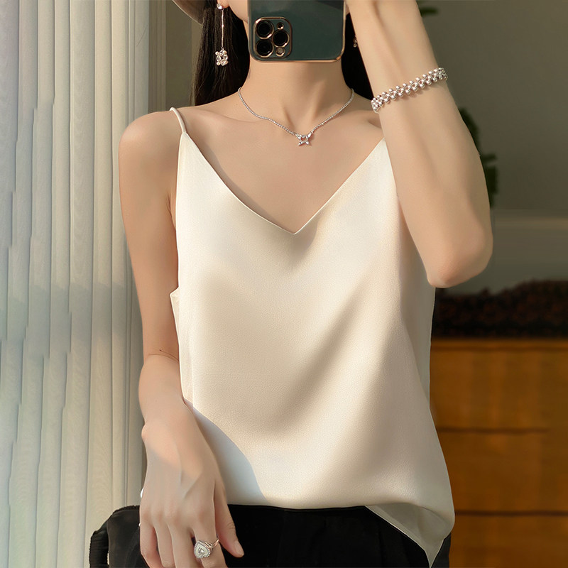 缎面仿真丝吊带背心女性感简约V领醋酸无袖上衣打底衫配西装内搭