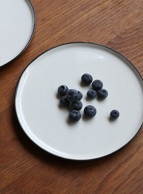 推荐外贸原单出口黑底白面芝麻釉黑点复古陶瓷平盘浅盘甜品蛋糕碟