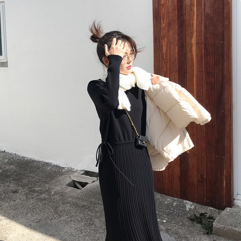 »¨ÀõÊóС½ã ºÍËùÓÐÍâÌ×¶¼ÅäÒ»Á³ °ÙñÞ³éÉþ°ë¸ßÁì´òµ×ÕëÖ¯Á¬ÒÂȹ