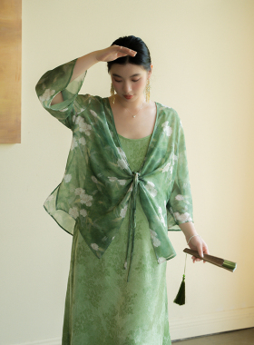 15天丝优雅飘逸仙气花朵防晒开衫安妮森林大码女装绿色轻透高级感