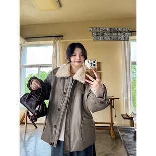 国标90白鹅绒棉柔翻领橡木灰色皮质飒感休闲气质羽绒服 安妮森林