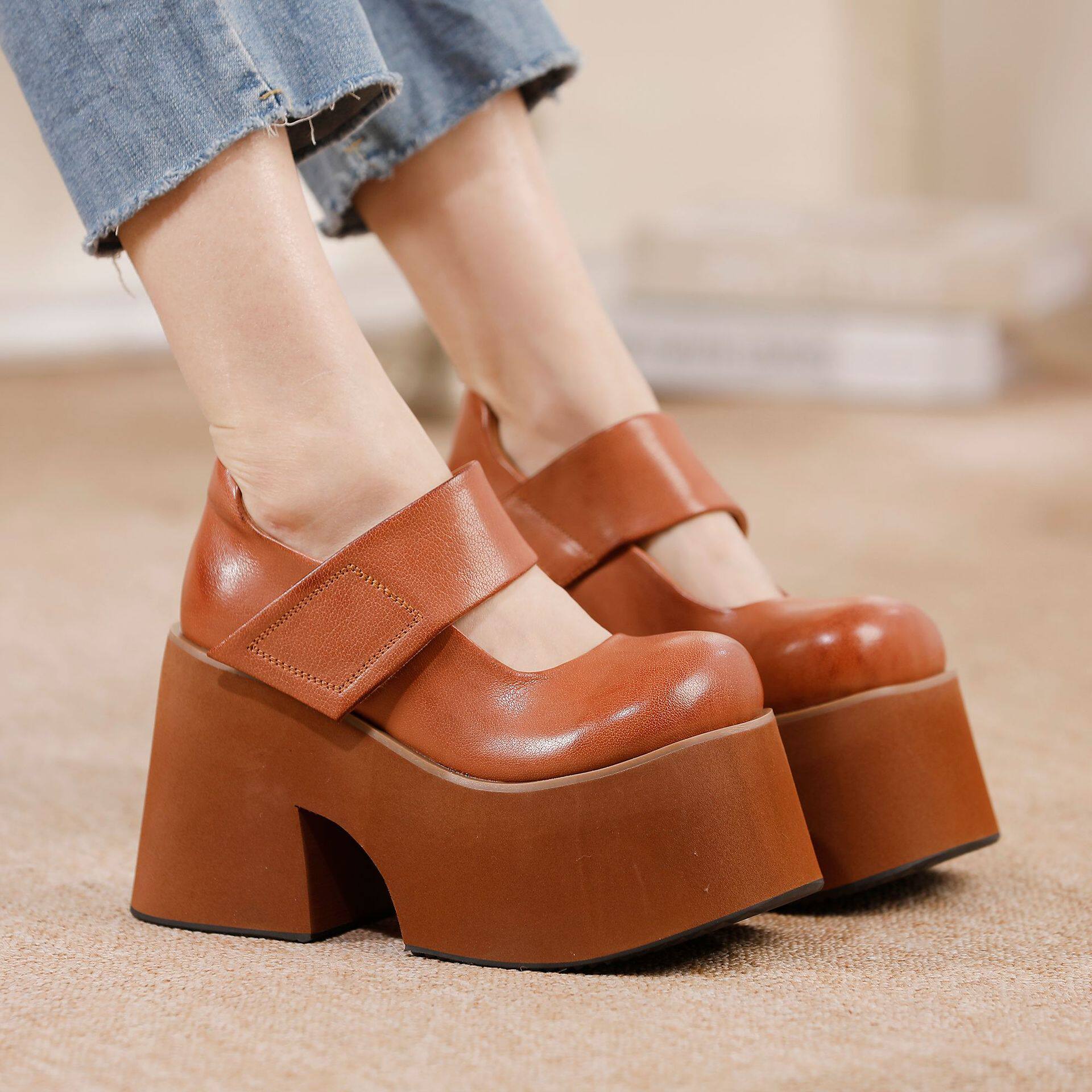 复古粗跟一字带浅口单鞋女手工真皮圆头魔术贴小个子高跟时尚女鞋