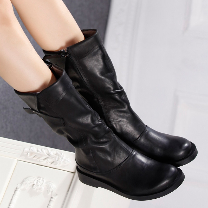 真皮秋冬女靴子复古个性平跟马丁靴女欧美休闲大码加绒褶皱中筒靴