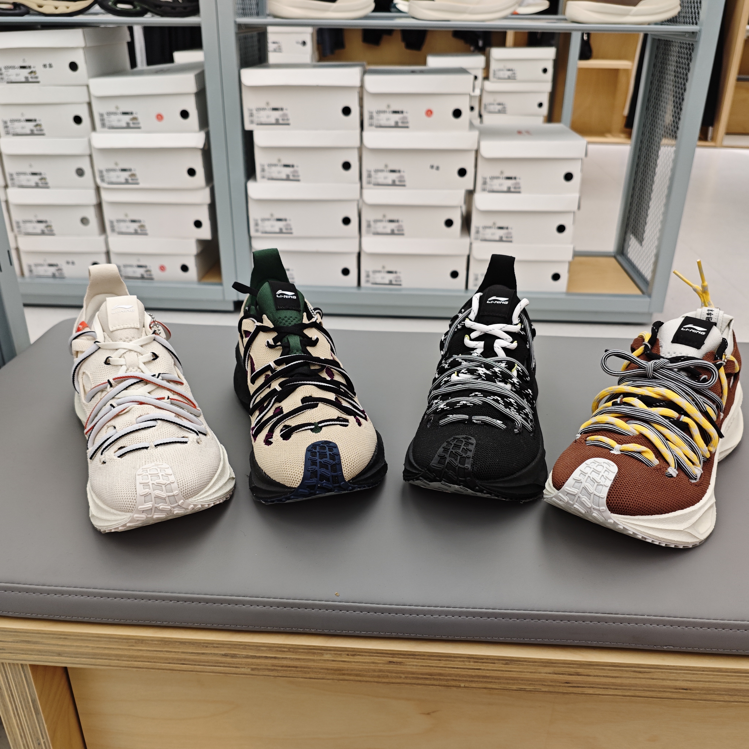 中国李宁2025夏季飞电CRC LITE低帮运动潮流休闲鞋 AZGV047