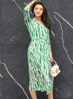 美国代购DVF2025新款绿色树枝针织真丝polow领桑蚕丝裹身连衣裙
