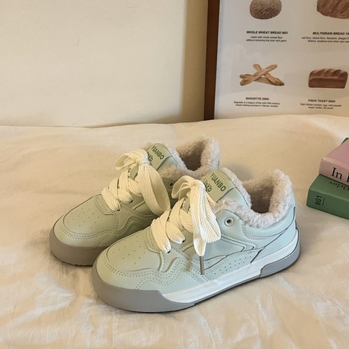 林先叁 复古软底板鞋女款2025新款冬季百搭棉鞋厚底小白鞋面包鞋