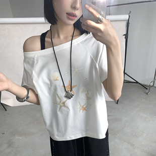 2026年新款 T恤女夏季 宽松上衣 海星印花低圆领短袖 万有引力博物馆