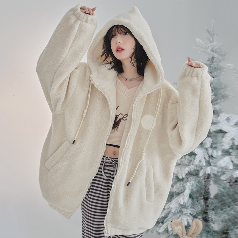 【万有引力博物馆】羊羔毛外套