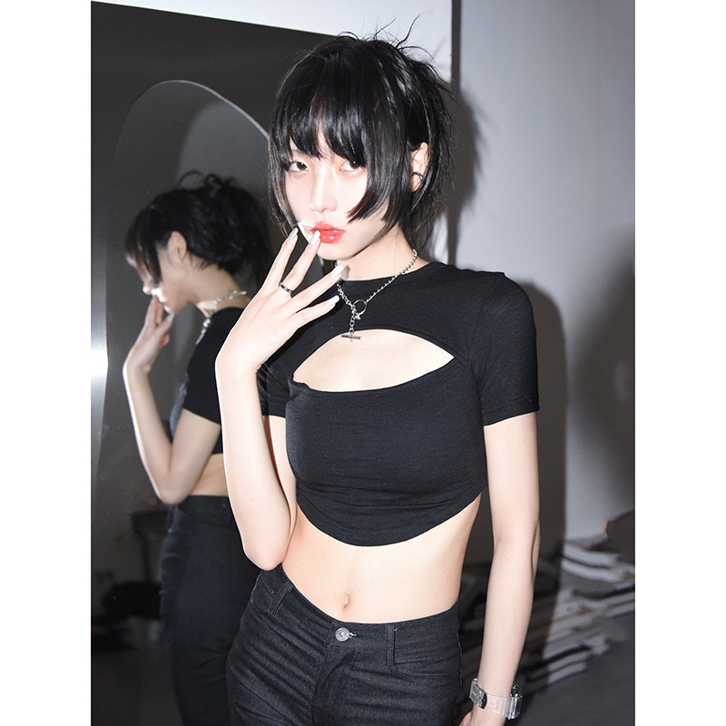 万有引力博物馆短袖性感