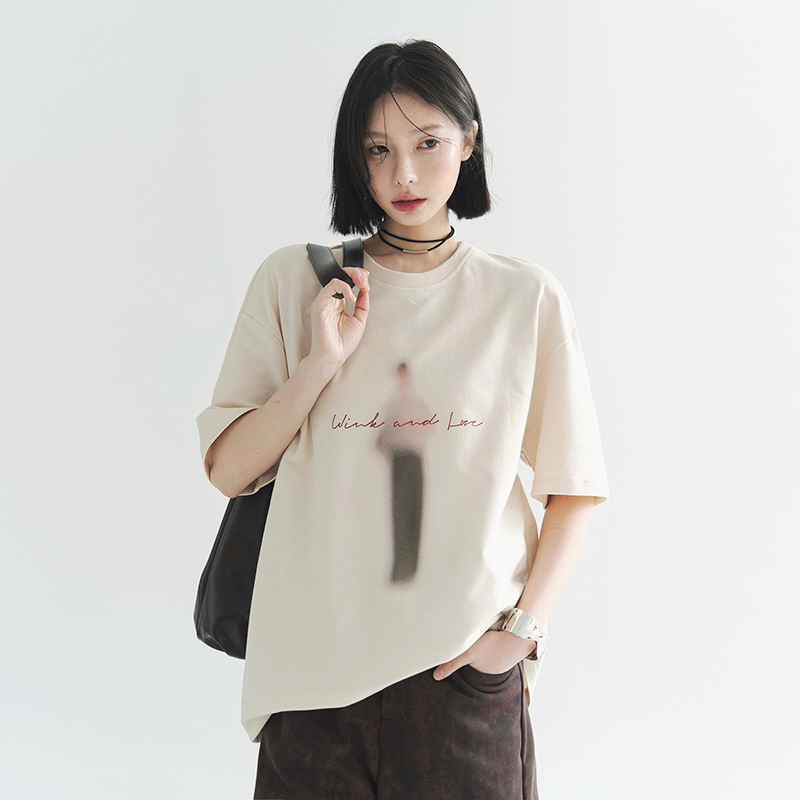 万有引力博物馆模糊人影印花短袖T恤女夏季2025新款宽松纯棉上衣K