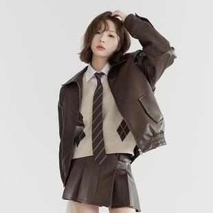 万有引力博物馆复古翻领皮衣外套女秋2023年新款 宽松上衣皮夹克K