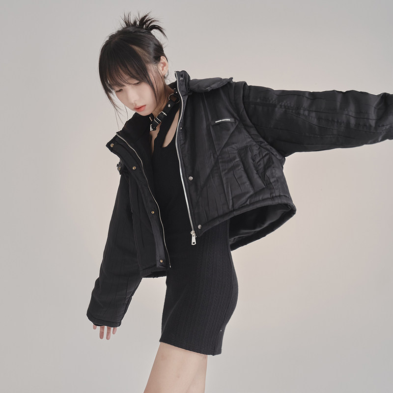 万有引力博物馆 短款棉衣棉服女冬季2021新款冬装宽松设计感外套K