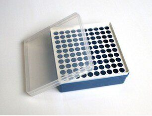 尺寸：150mm*150mm 高55mm 重量：约120克左右 材质：PP（全新料） 特征：安全，方便，清洁，美观 用途：专业盛装微量离心管