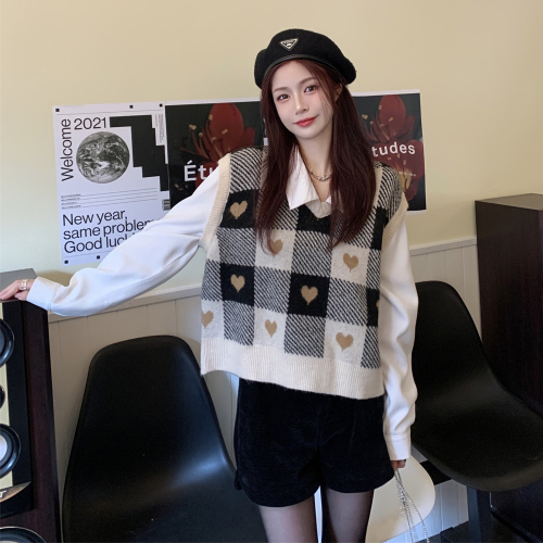 Knitwear vest female student chessboard love vest female V-neck platinum Angel 2022 spring new clothes