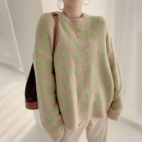 Korean autumn personalized versatile round neck leopard design loose casual long sleeve thickened warm knitted sweater