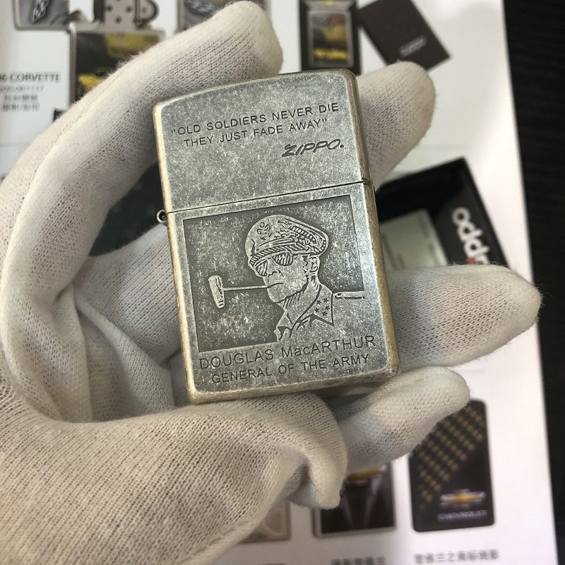 zippo麥克阿瑟將軍打火機