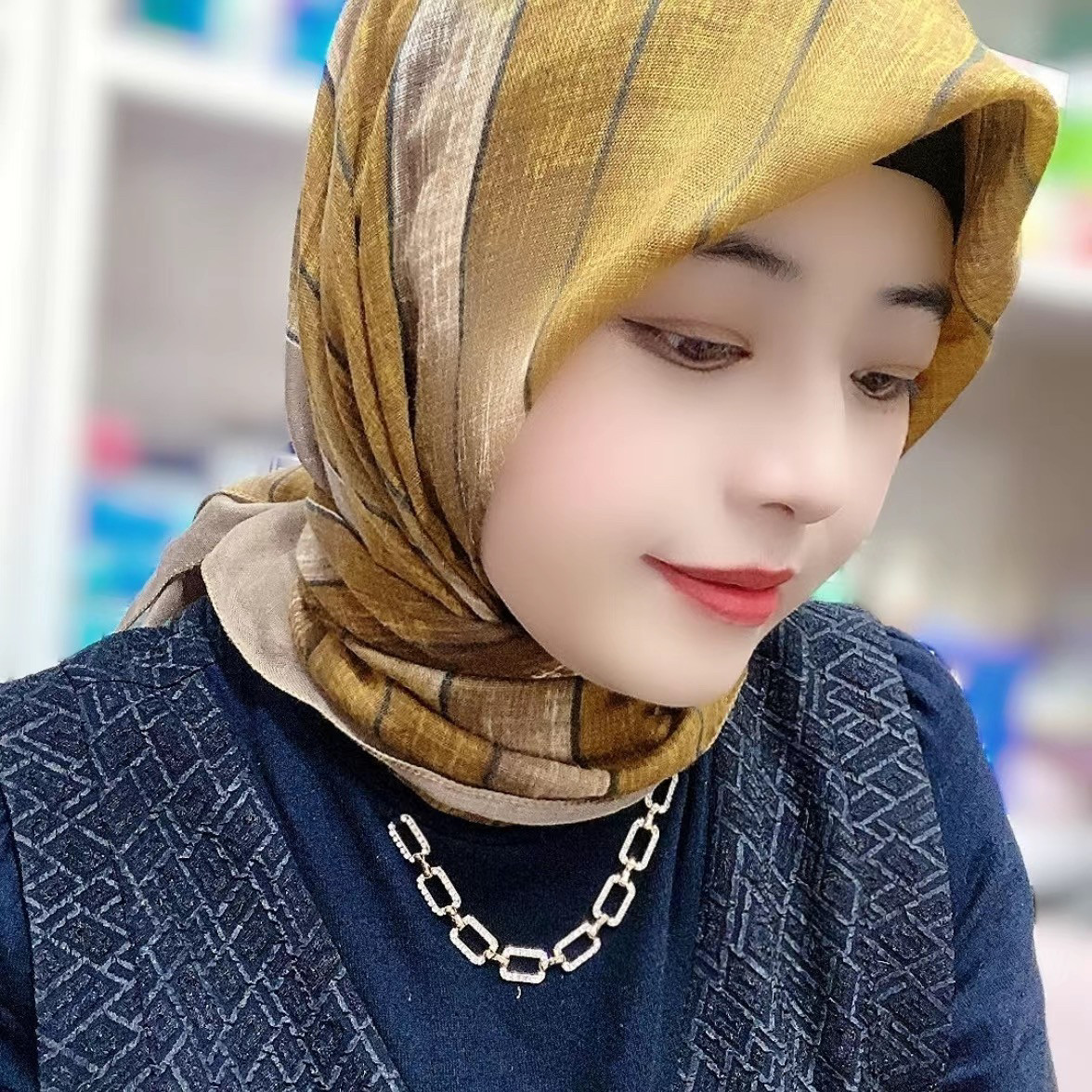 新款棉麻大方巾纱巾妈妈40到50岁防晒包头方巾透气围巾休闲洋气