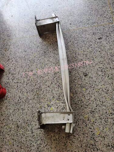 other玛卡防撞梁前杠骨架保时捷