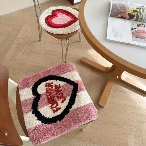 ins设计感毛绒防滑坐垫可机洗