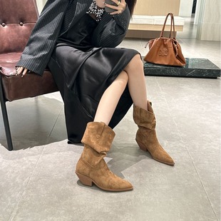 2025秋冬新款绒面尖头坡跟中跟短靴中筒靴高跟堆堆靴西部牛仔靴