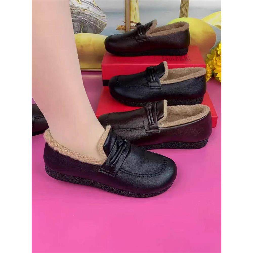 冬季新款老北京布鞋舒适保暖棉鞋软底防滑平底中老年一脚蹬豆豆鞋