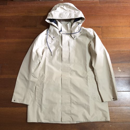 艾高翻领商务休闲中长款防水风衣