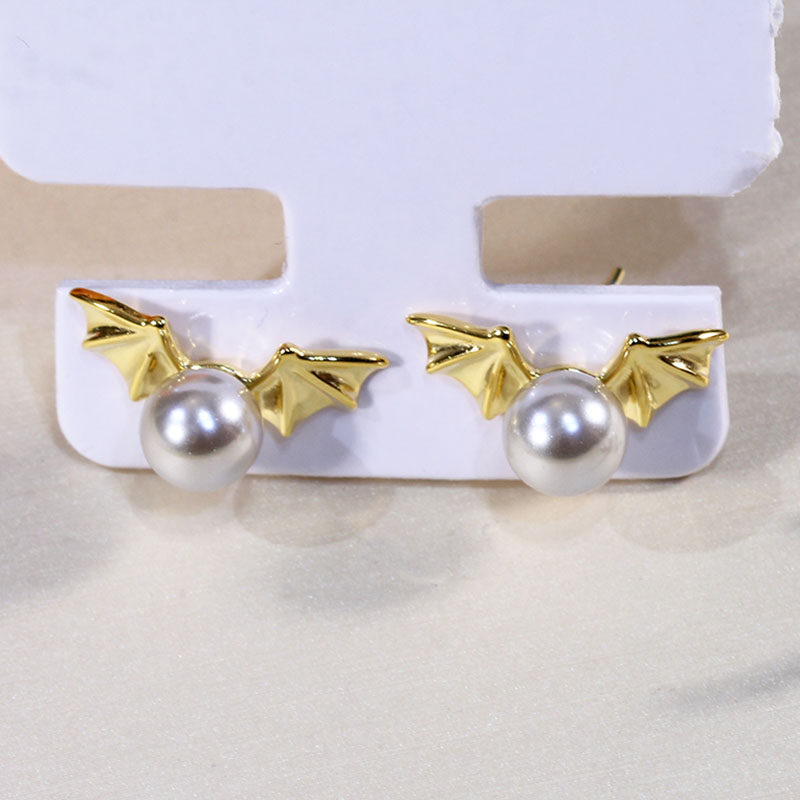 S925纯银个性潮流蝙蝠珍珠耳钉