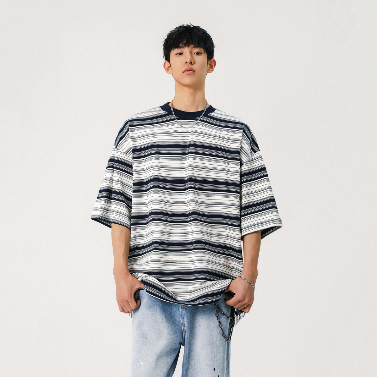 潮牌款男士短袖条纹T恤灰色撞色圆领宽松版型纯棉上衣潮潮流街头