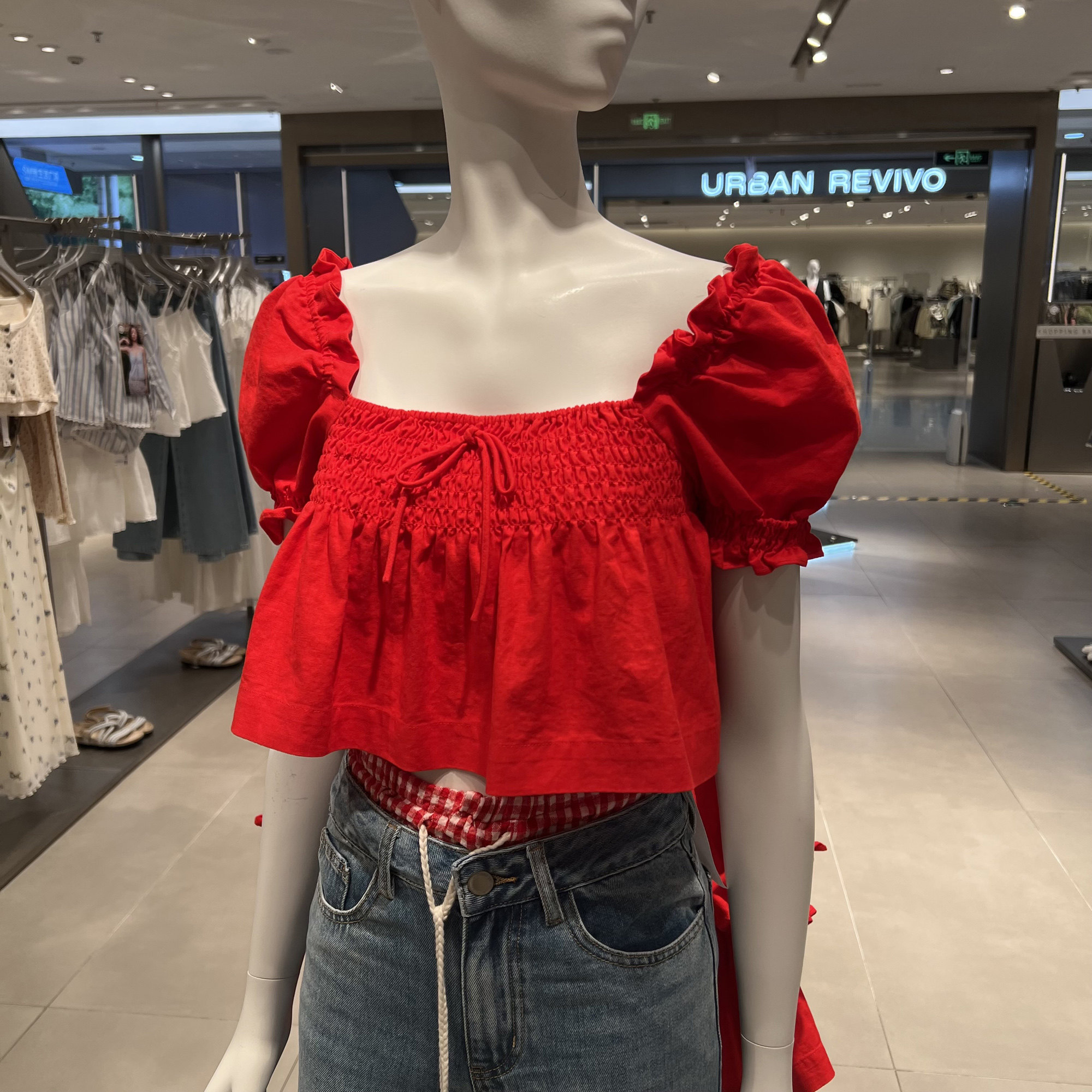 UR国内代购2025夏季女装打揽系带泡泡袖红色罩衫衬衫UYL250047