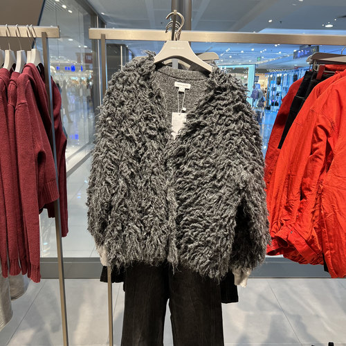 UR国内代购2025冬季女装气质V领毛绒肌理感针织开衫UYV950105