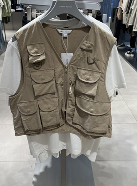 UR国内代购2025秋季男装休闲工装风多口袋无袖马甲外套UML150033