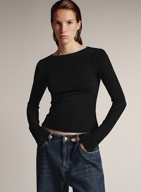 UR国内代购2025冬季女装气质褶皱一字领修身短款T恤UWM450191