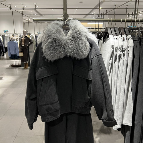 UR国内代购2025秋季女装时尚休闲风拼接毛领宽松外套UWJ150093