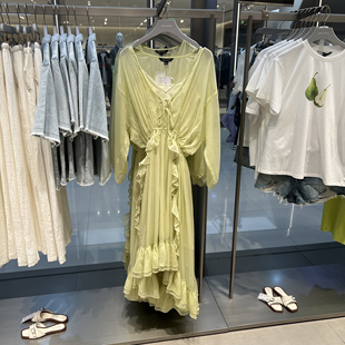 UR国内代购2025夏季女装休闲荷叶边V领系带长袖连衣裙UWH750079