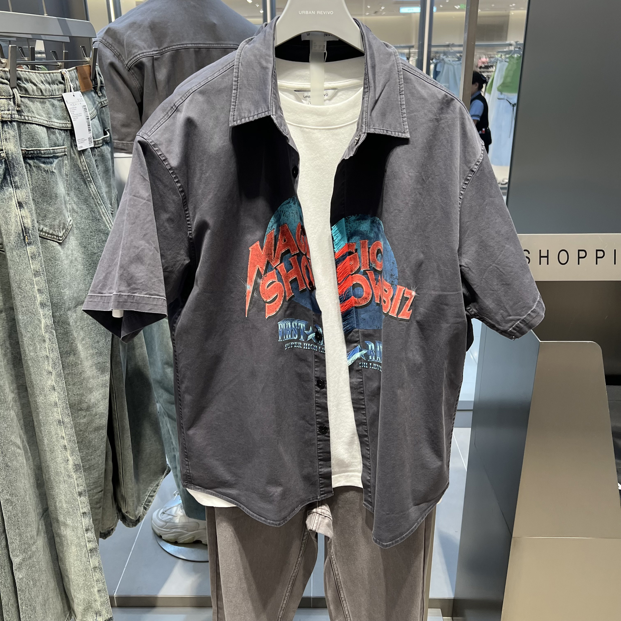 UR国内代购2025夏季男装街头休闲风印花宽松短袖衬衫UMV250057