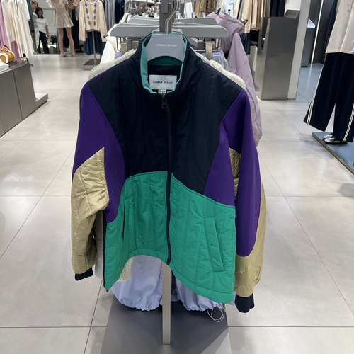 UR国内代购2025冬季女装休闲时尚撞色拼接立领绗缝棉服UYL150064