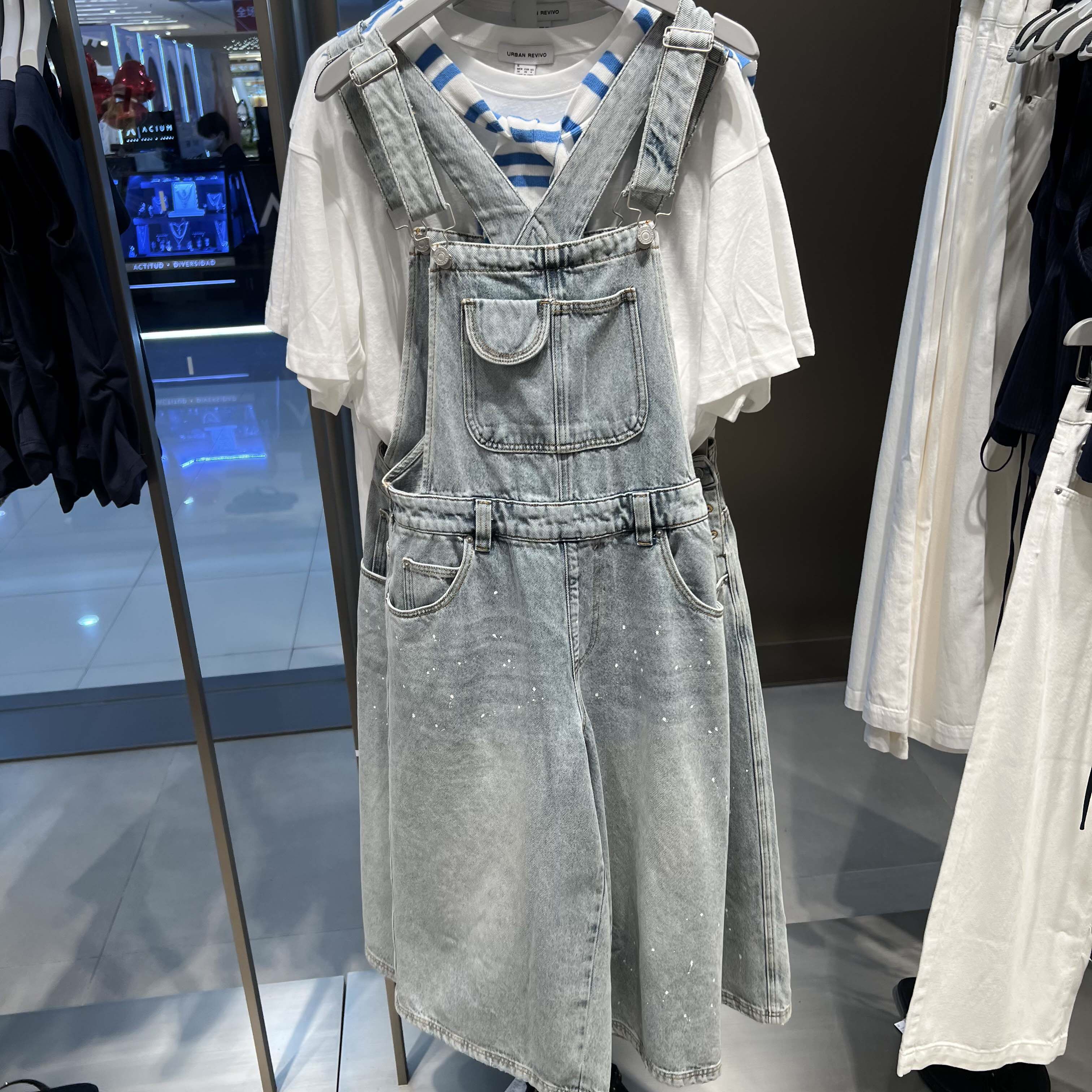 UR国内代购2026夏季女装潮流泼墨印花口袋牛仔背带裤UYV860082