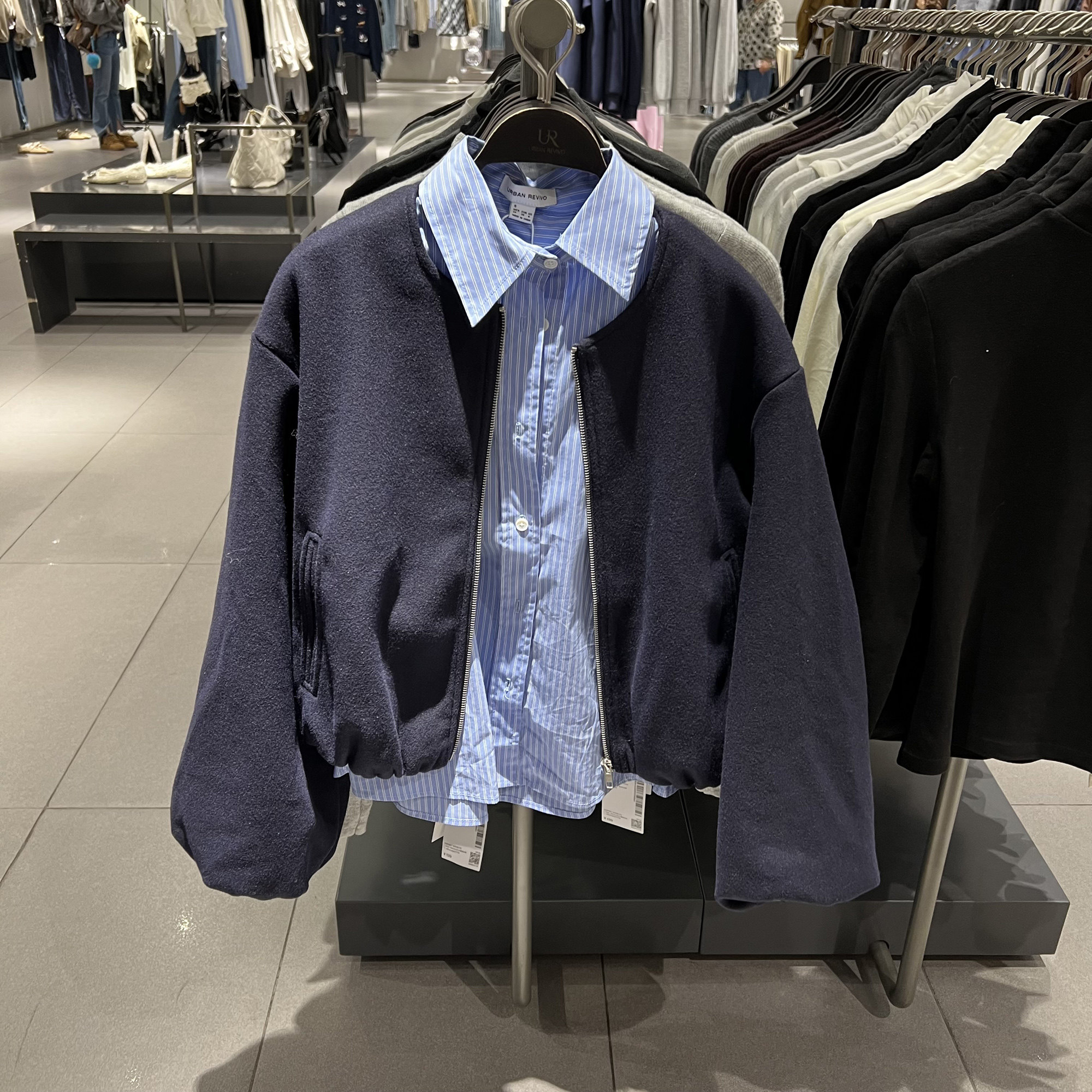 UR国内代购2025冬季女装拼接条纹假两件呢料外套UYY150091/150090