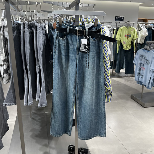 UR国内代购2025夏季女时尚复古休闲腰带饰阔腿牛仔长裤UYV850096