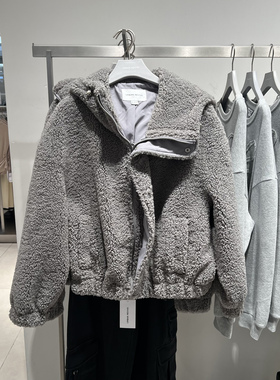 UR国内代购2025冬季女装潮流羊羔绒连帽抽绳按扣外套UYV150106