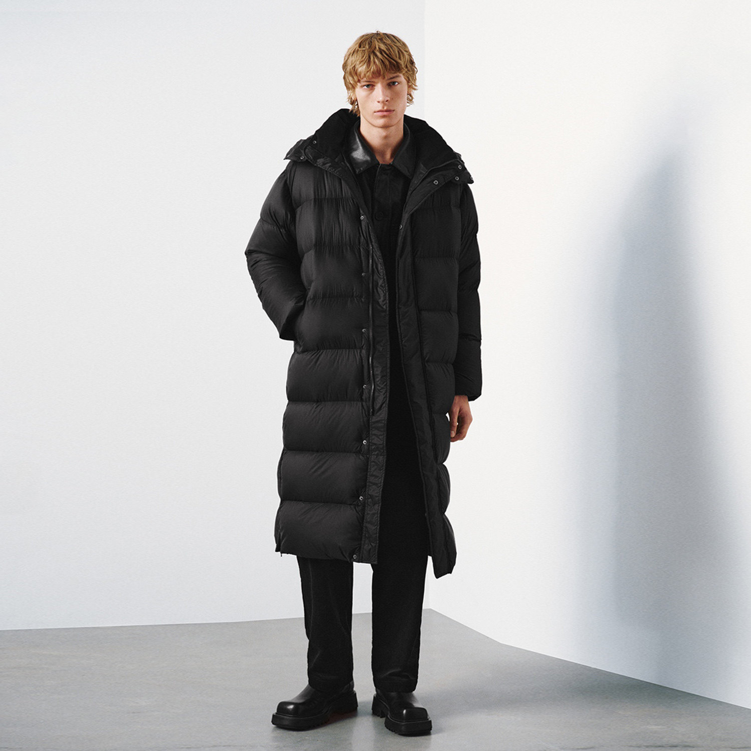 UR国内代购2025冬季男装百搭流光风气质连帽长款羽绒服UMM150017