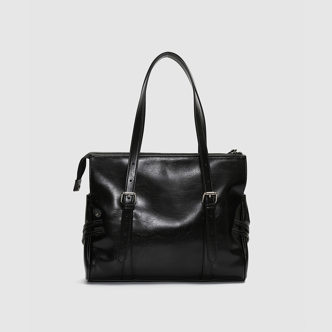 UR国内代购2025秋季女士时髦简约通勤风托特手提单肩包UAWB50255