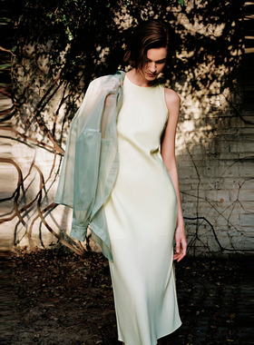 UR国内代购2025夏季女装时尚波嬉风气质长款无袖连衣裙UWG750075