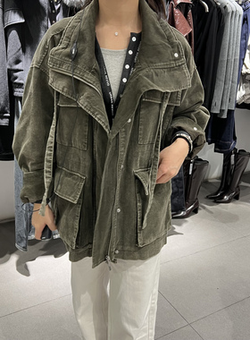 UR国内代购2025冬季女装休闲工装风多口袋超宽松外套UWJ150113