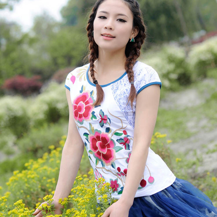 中国风纯棉绣花短袖圆领T恤民族风装休闲上衣特价夏季新款清仓