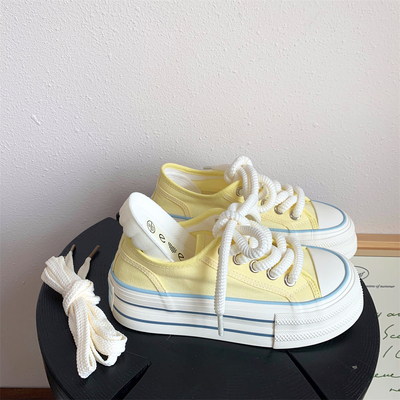 多巴胺时尚简约透气小白鞋