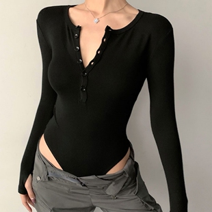 t恤打底衫 辣妹露腰连体短款 紧身长袖 薄款 内搭纽扣上衣女春秋夏季
