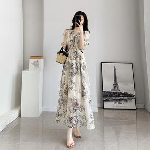 碎花连衣裙女装 轻奢高级感大牌高端收腰显瘦气质裙子 2025新款 夏款